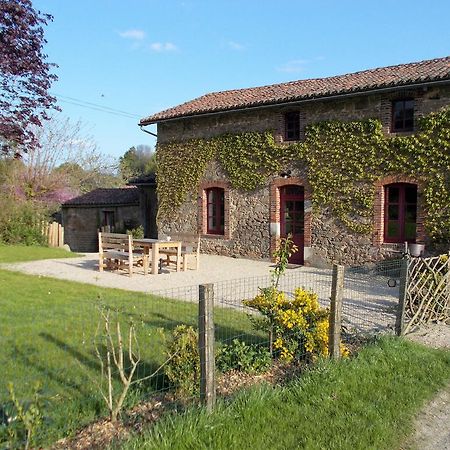 Terre Et Eau Gite Sevremont La Flocellière Exterior foto